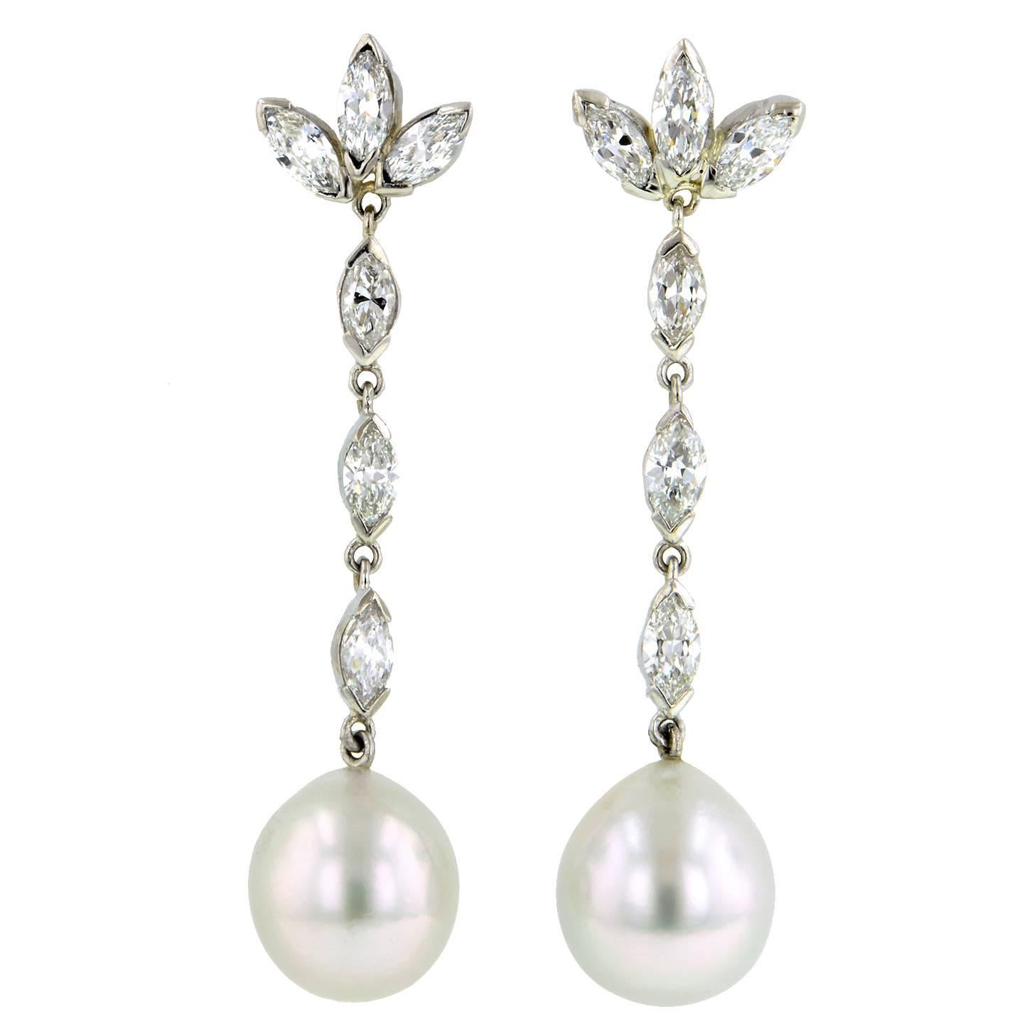 Diamond Pearl platinum Drop Earrings For Sale