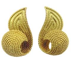 HERMES Gold Earrings.