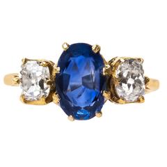 Antique Dazzling Victorian sapphire diamond gold Three Stone Ring 