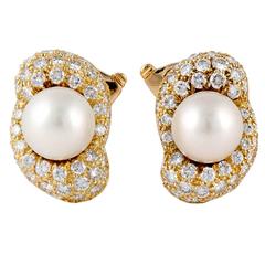 Van Cleef & Arpels Pearl Diamond gold Earrings 9