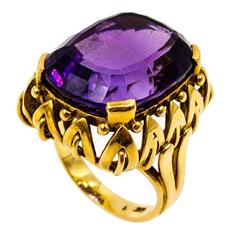 Regal Amethyst Gold Ring 4