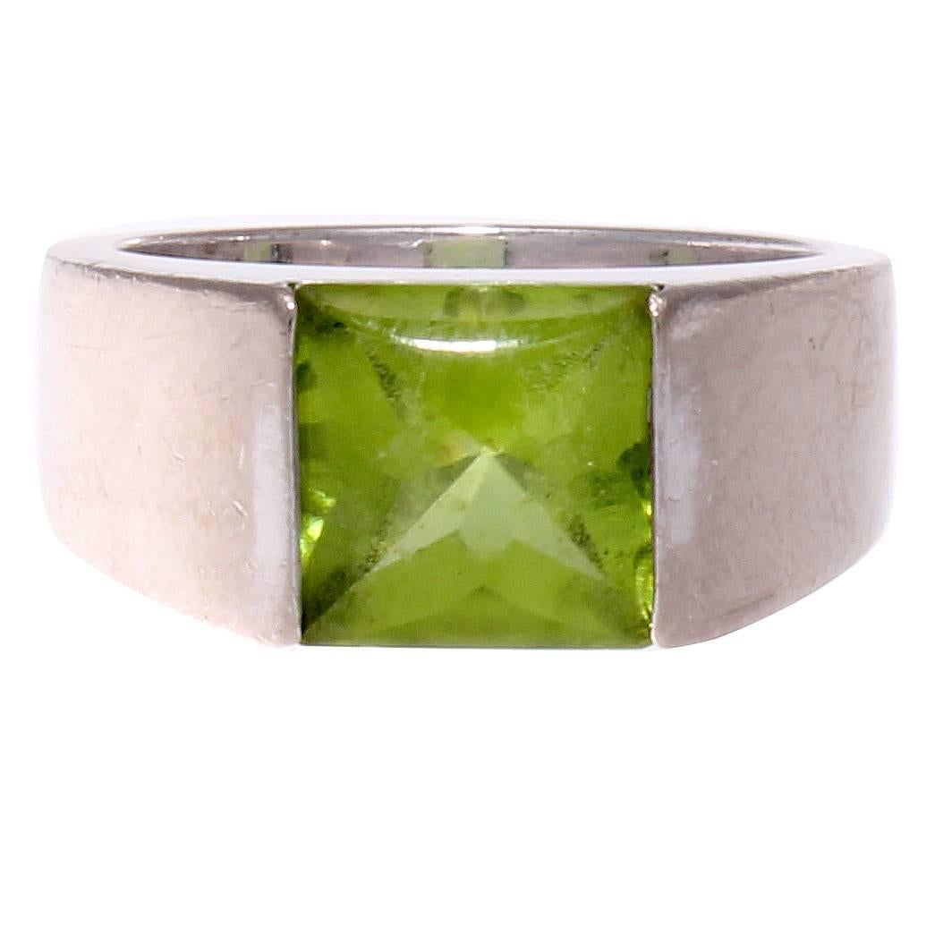 Cartier Tank Peridot Gold Ring