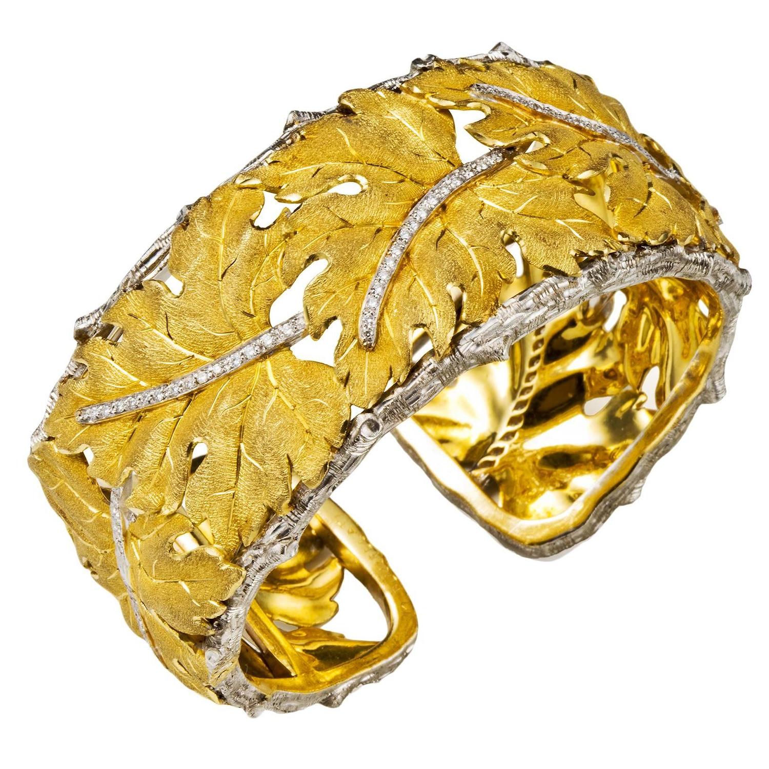Mario buccellati diamond Gold Wide Cuff Bracelet For Sale at 1stdibs