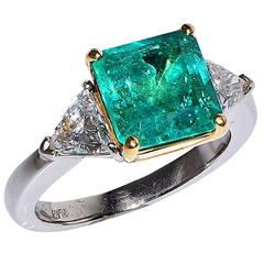 Emerald & Diamond Ring