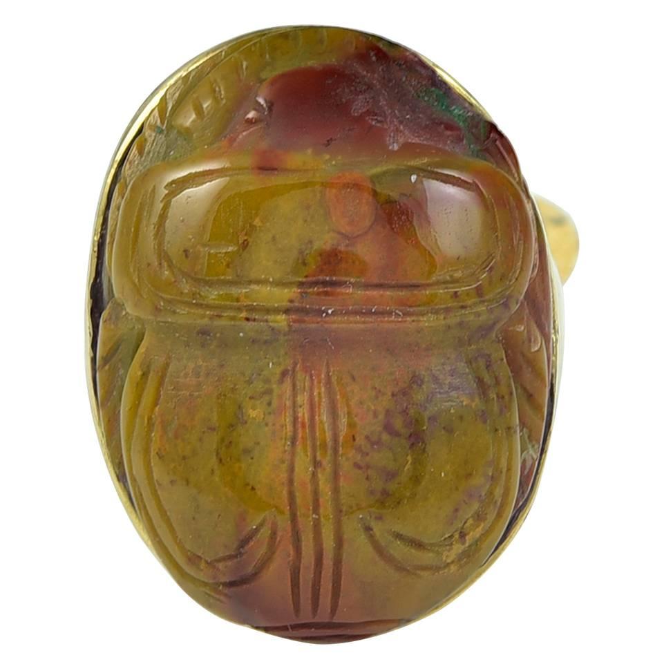 Large Antique Carved Brown and Red Agate Gold Scarab Ring For Sale