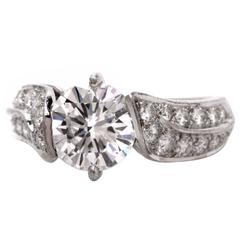 Van Cleef & Arpels Center Diamond 2.02 E-VVS2 Platinum Engagement Ring 3