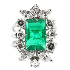 Colombian Emerald Diamond White Gold Floral Ring