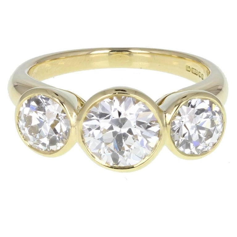 Bezel Set Diamond Three Stone 18ct Gold Ring For Sale at 1stDibs | 3 stone  bezel set ring, three stone bezel set ring, 3 stone bezel set diamond ring