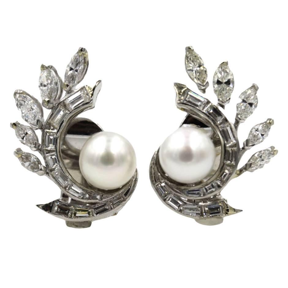 1940s Van Cleef & Arpels Pearl Diamond Platinum Clip Earrings