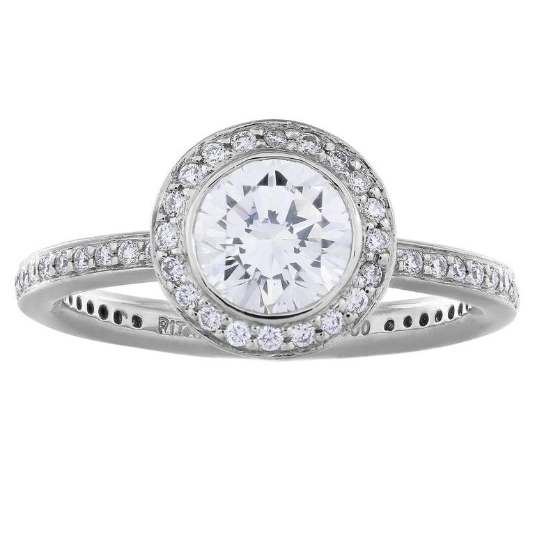 1.09 Carat Round Brilliant Cut Diamond Platinum Engagement Ring For