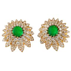 Van Cleef & Arpels  Emerald Diamond Gold Earrings 