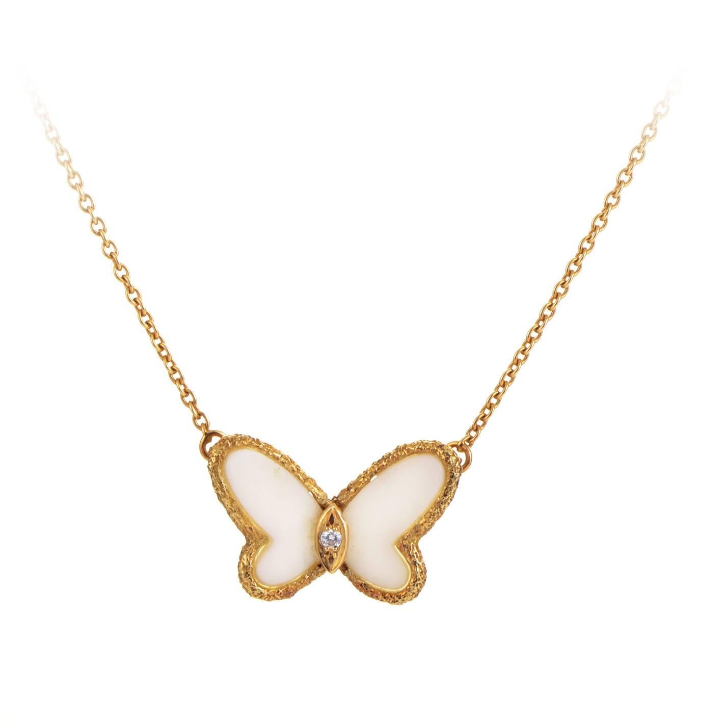 Van Cleef & Arpels Agate Diamond Gold Butterfly Necklace