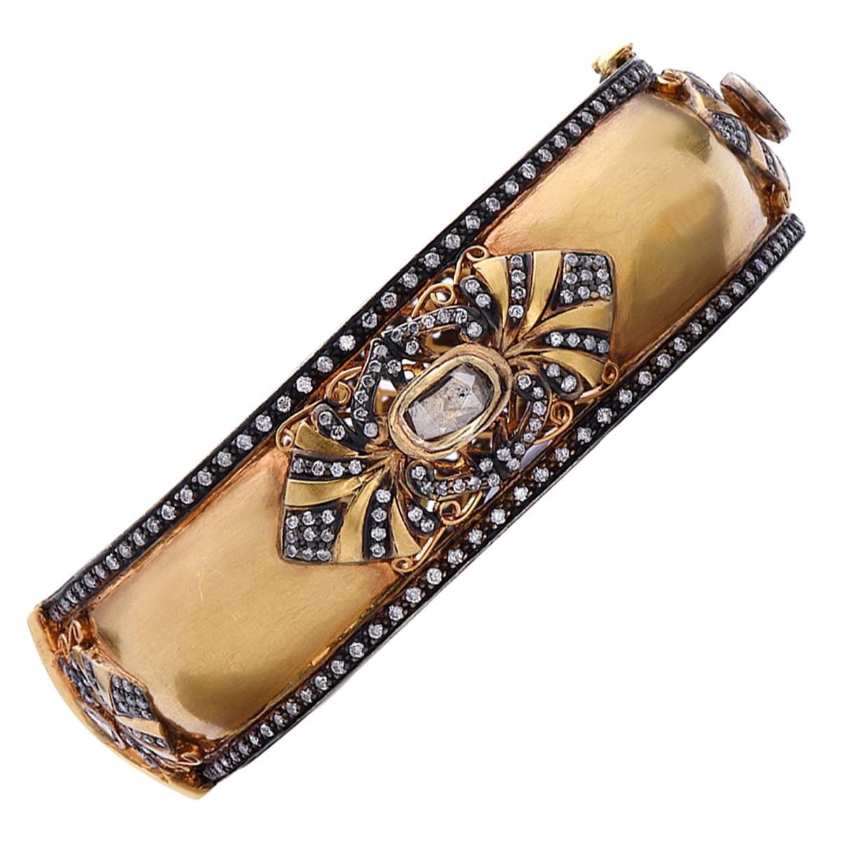 Stunning Diamond Gold Bangle Bracelet