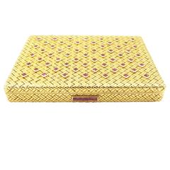 Van Cleef & Arpels Ruby Gold Compact