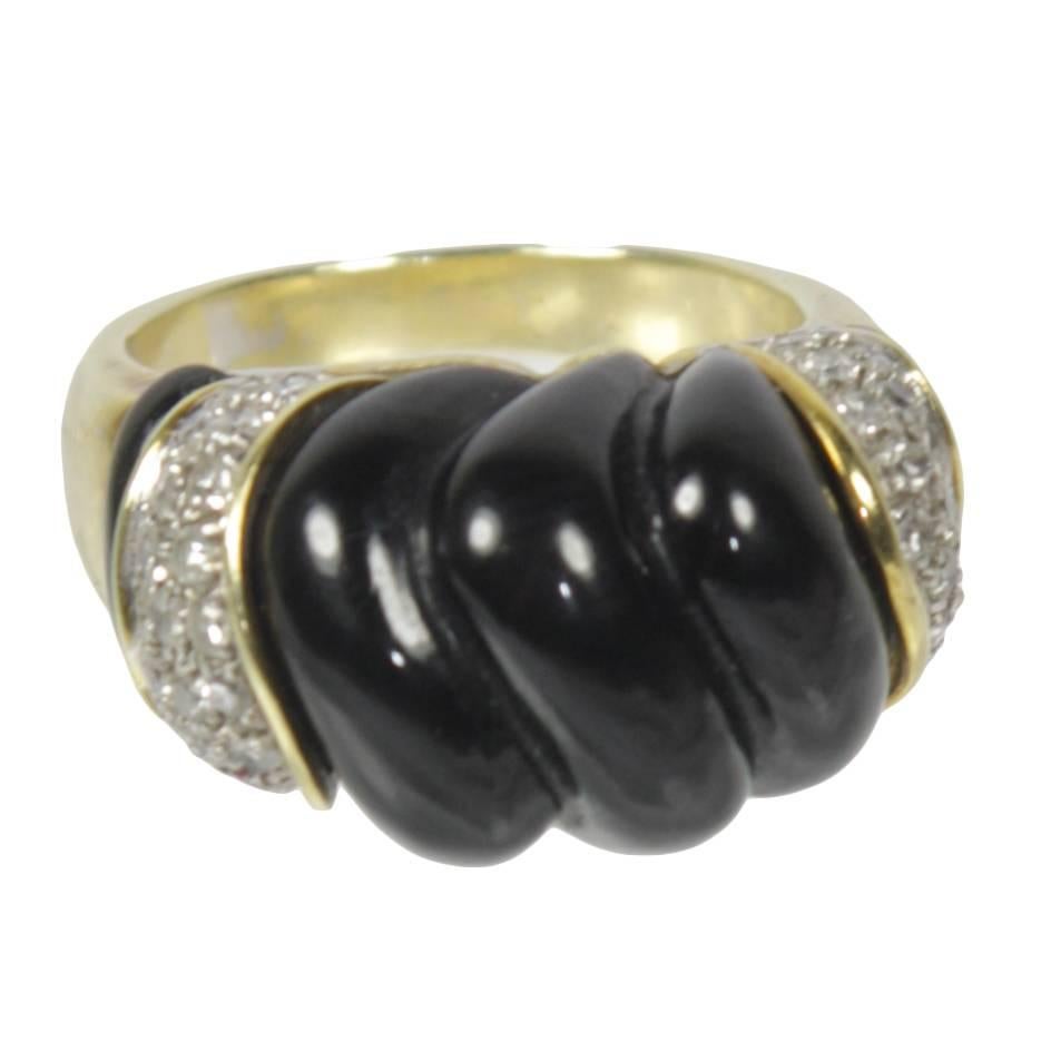  14 K Yellow Gold Ring with Onyx and Diamonds For Sale