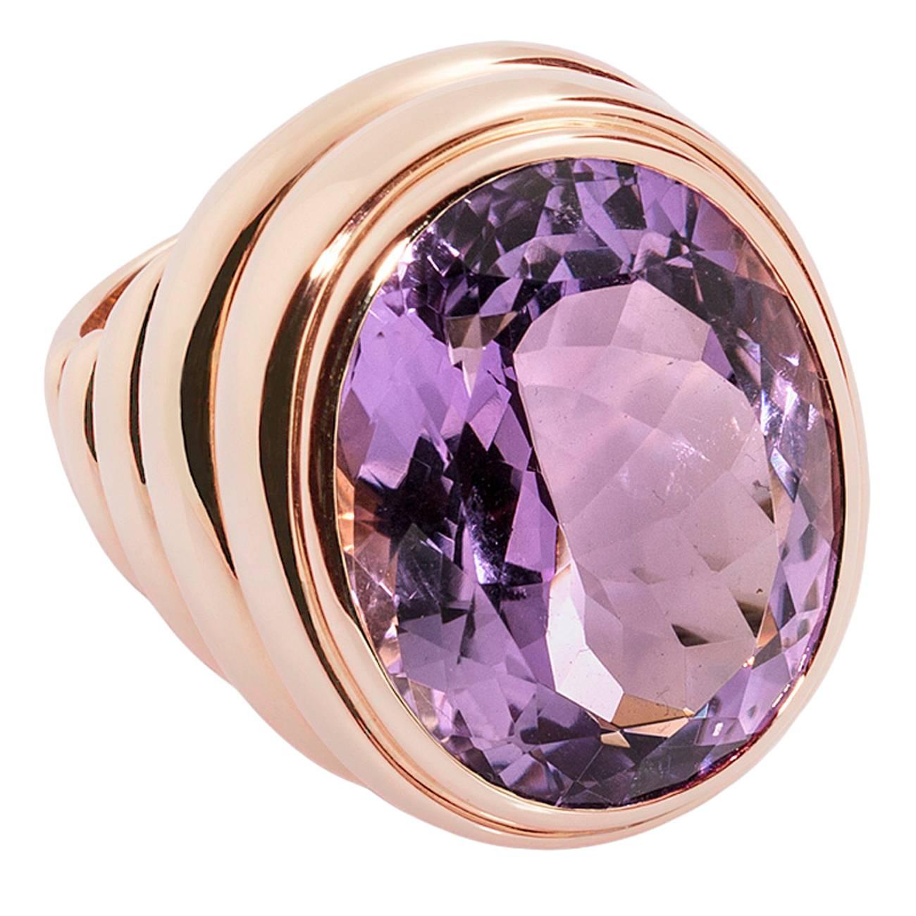 Rosenblat: Goldring mit Amethyst im Angebot