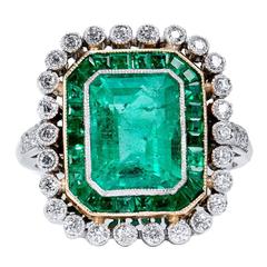 Colombian Emerald Diamond Gold Platinum Ring
