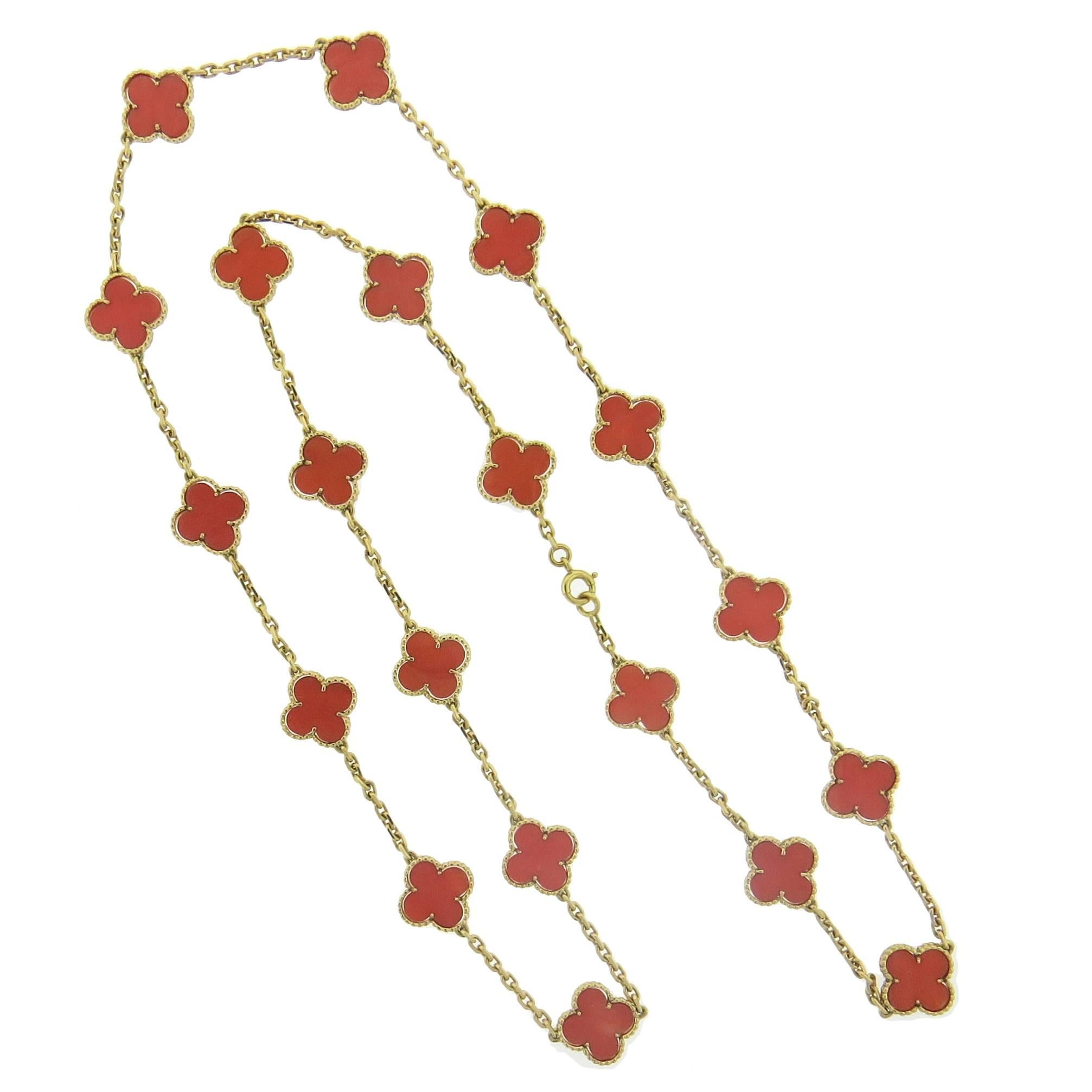 Van Cleef & Arpels Vintage Alhambra Koralle Gold 20 Kleeblatt Motiv Halskette