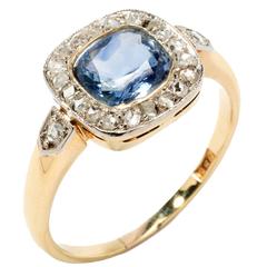 Charming Ceylon Sapphire Diamond Gold Ring 4