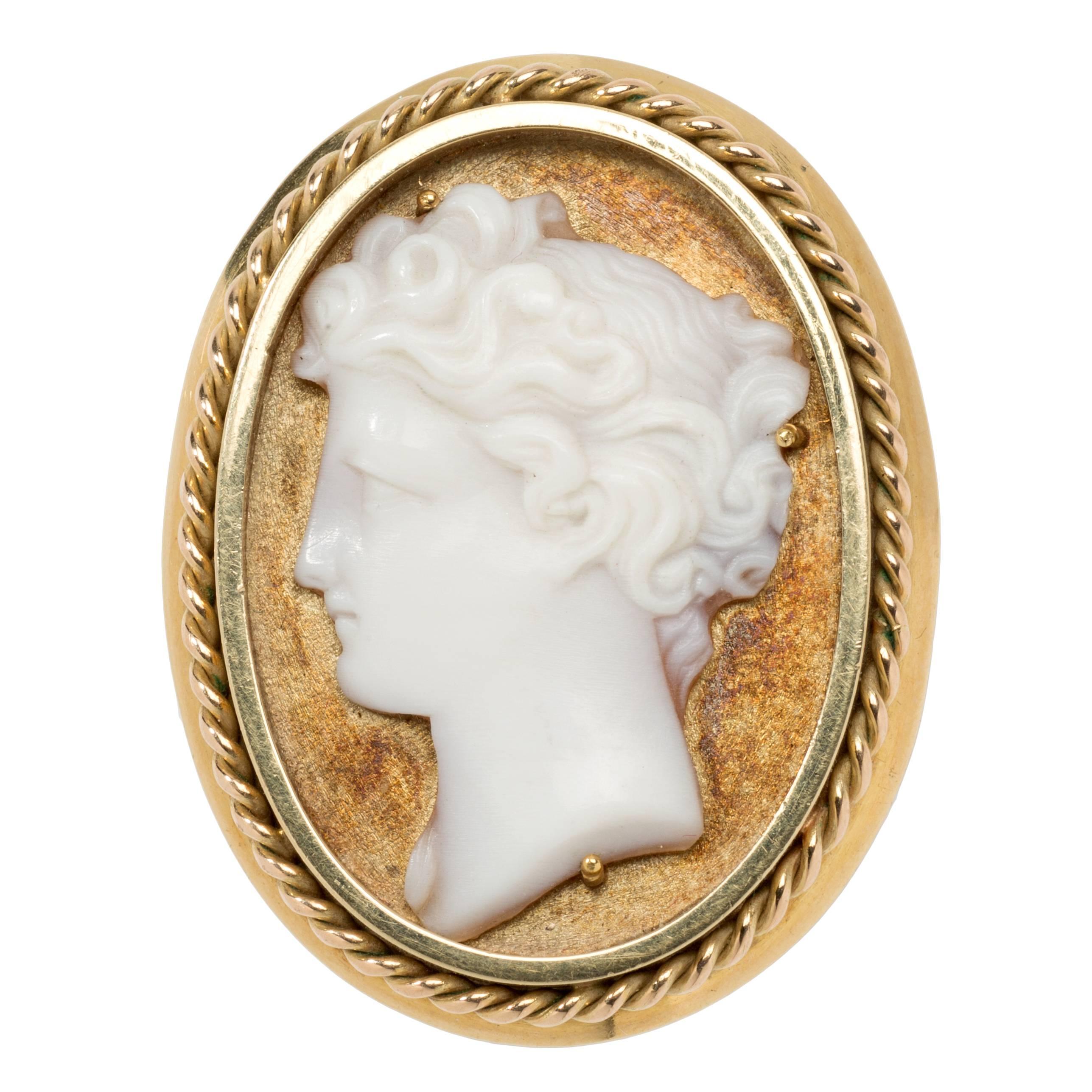 Large Cameo Gold Ring