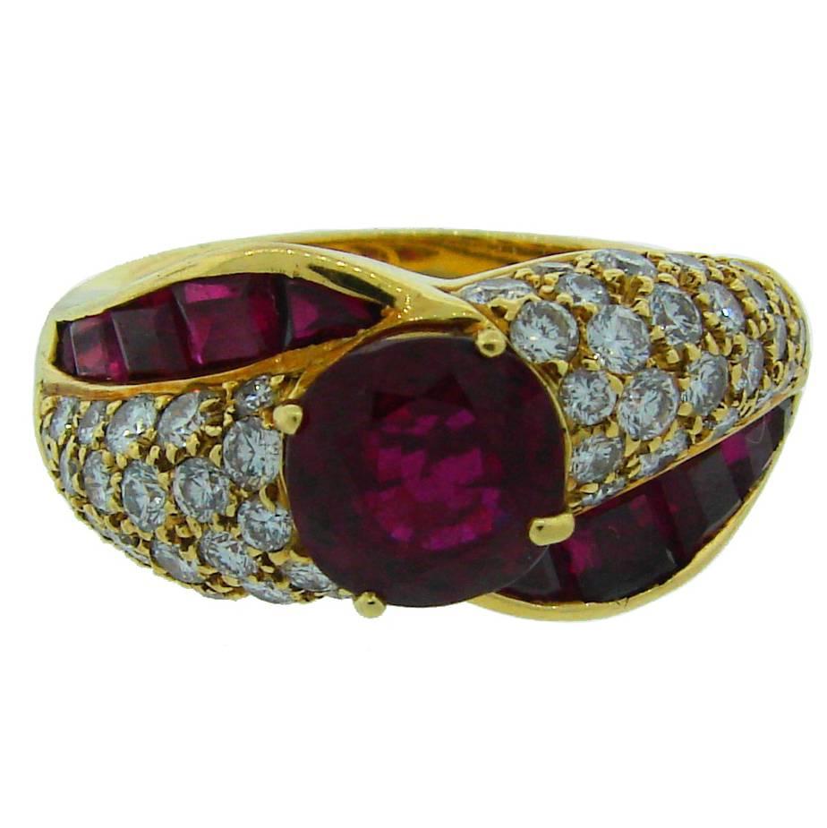 Vintage GRAFF Ruby Diamond 18k Yellow Gold Ring 2.06 cts AGL Report