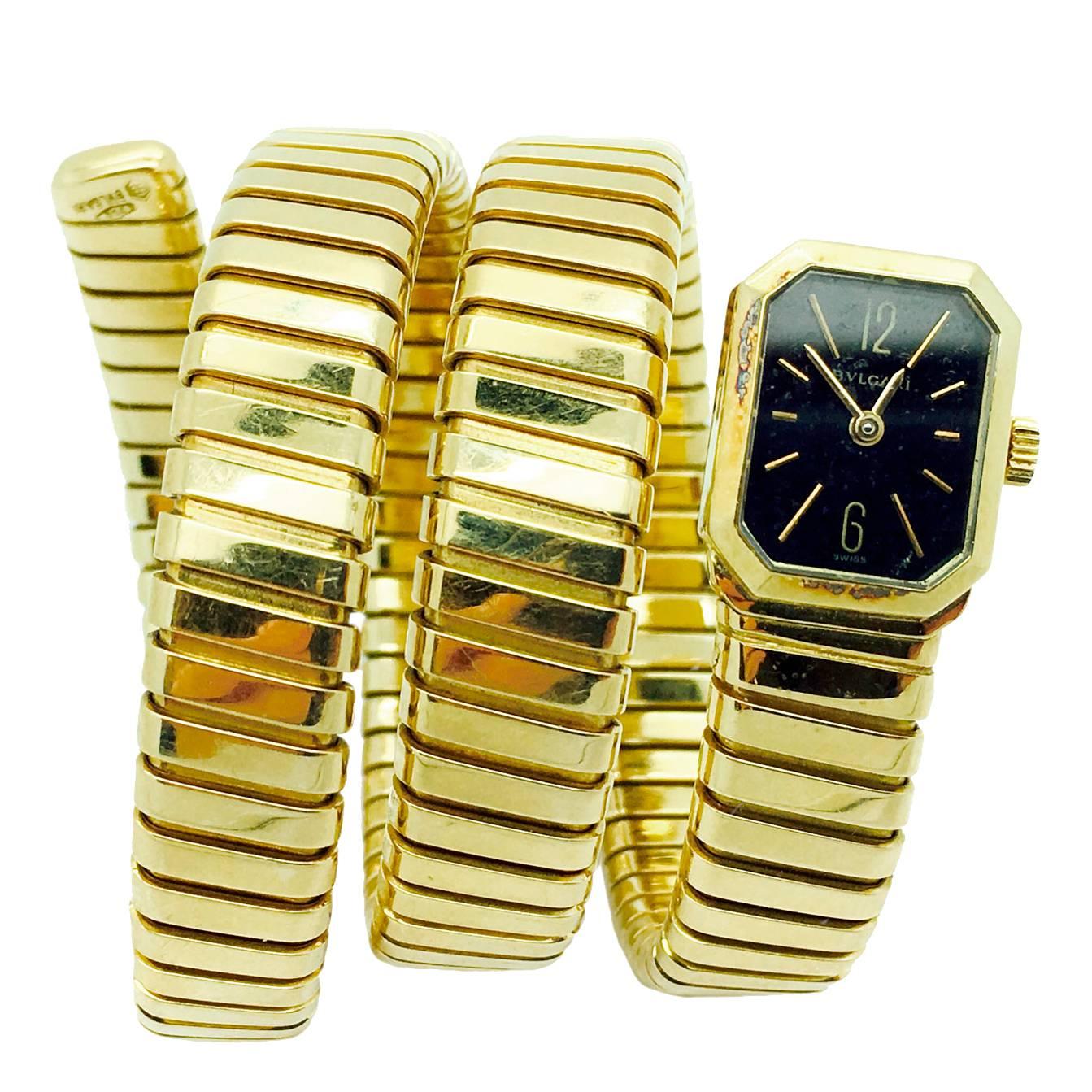 Bulgari Lady´s Yellow Gold Serpenti Tubogas Wristwatch For Sale