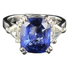 6.27 carat Cushion Sapphire Trillion Cut Diamond Gold Ring 11