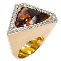  Elegantly Sculptured Citrine Diamond Gold Ring