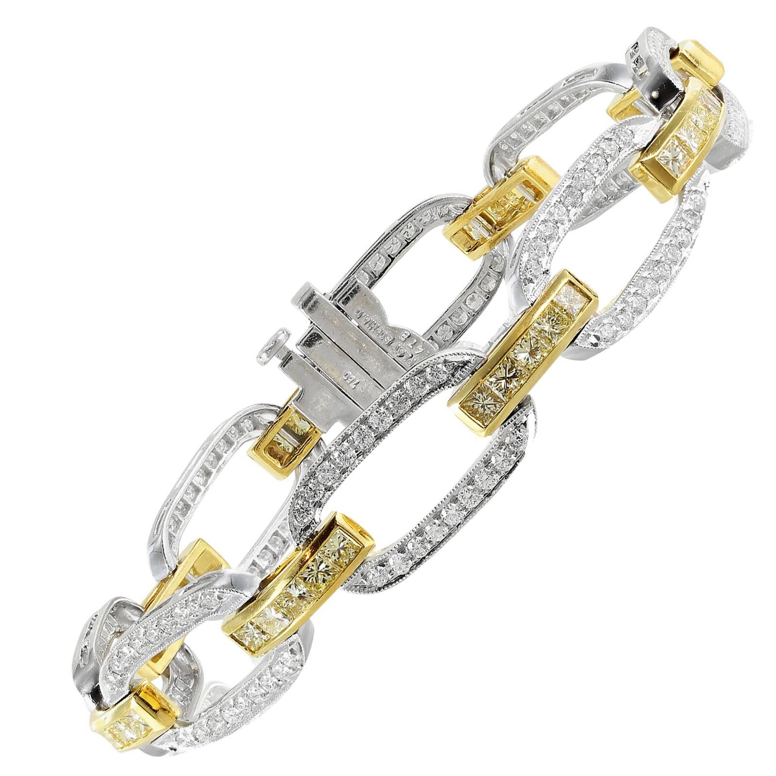 Colorless and Canary Diamond Gold Platinum Link Bracelet For Sale