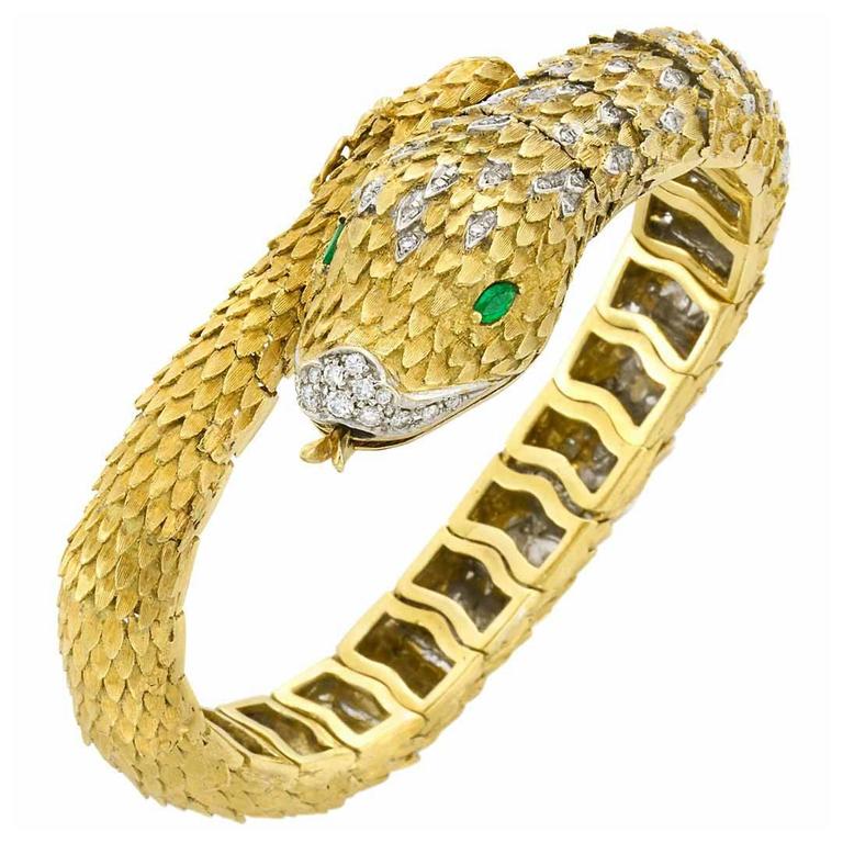 Movado Two Color Gold Diamond Emerald Bracelet Wrisch For Movado Two Color Gold Diamond Emerald Bracelet Wrisch For