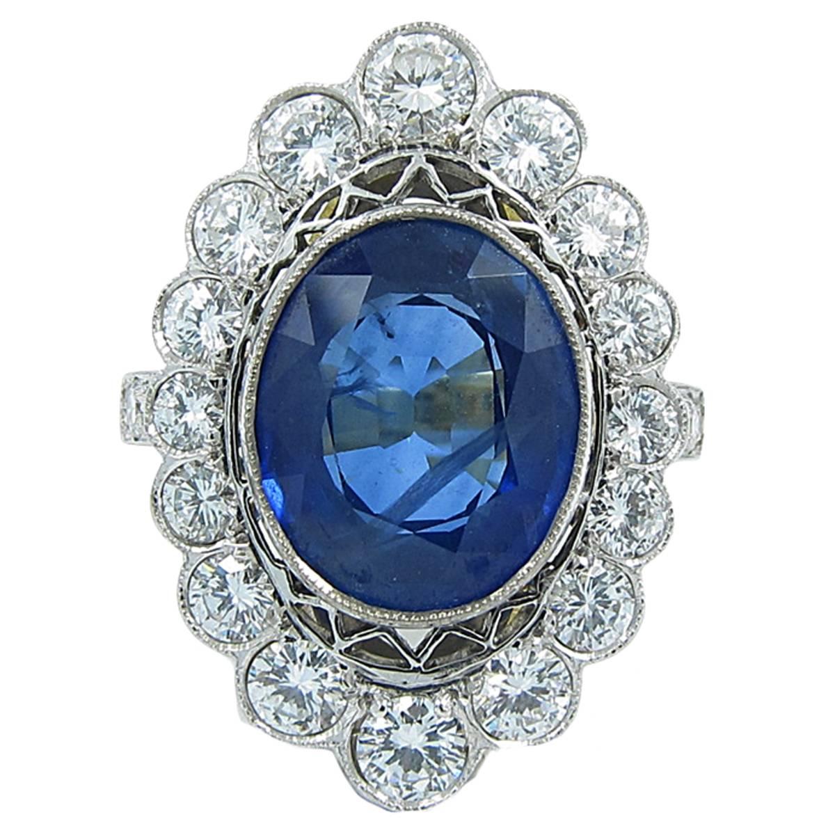 Ceylon Blue Sapphire Diamond Gold Ring For Sale