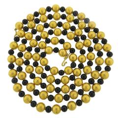 Versatile Onyx Gold Bead Long Necklace Vintage Versatile Onyx Gold Bead Long Necklace