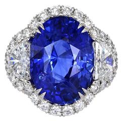 12.38 Carat Ceylon Sapphire Diamond Three Stone Platinum Ring