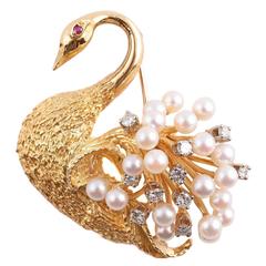 Vintage Pearl Ruby Diamond Gold Swan Brooch 