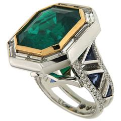 Rare 14.69 Carat Emerald Diamond Gold Ring with Triangle Sapphires 1