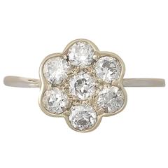 1.25Ct Diamond and 18k Yellow Gold Cluster Ring - Vintage Circa 1940