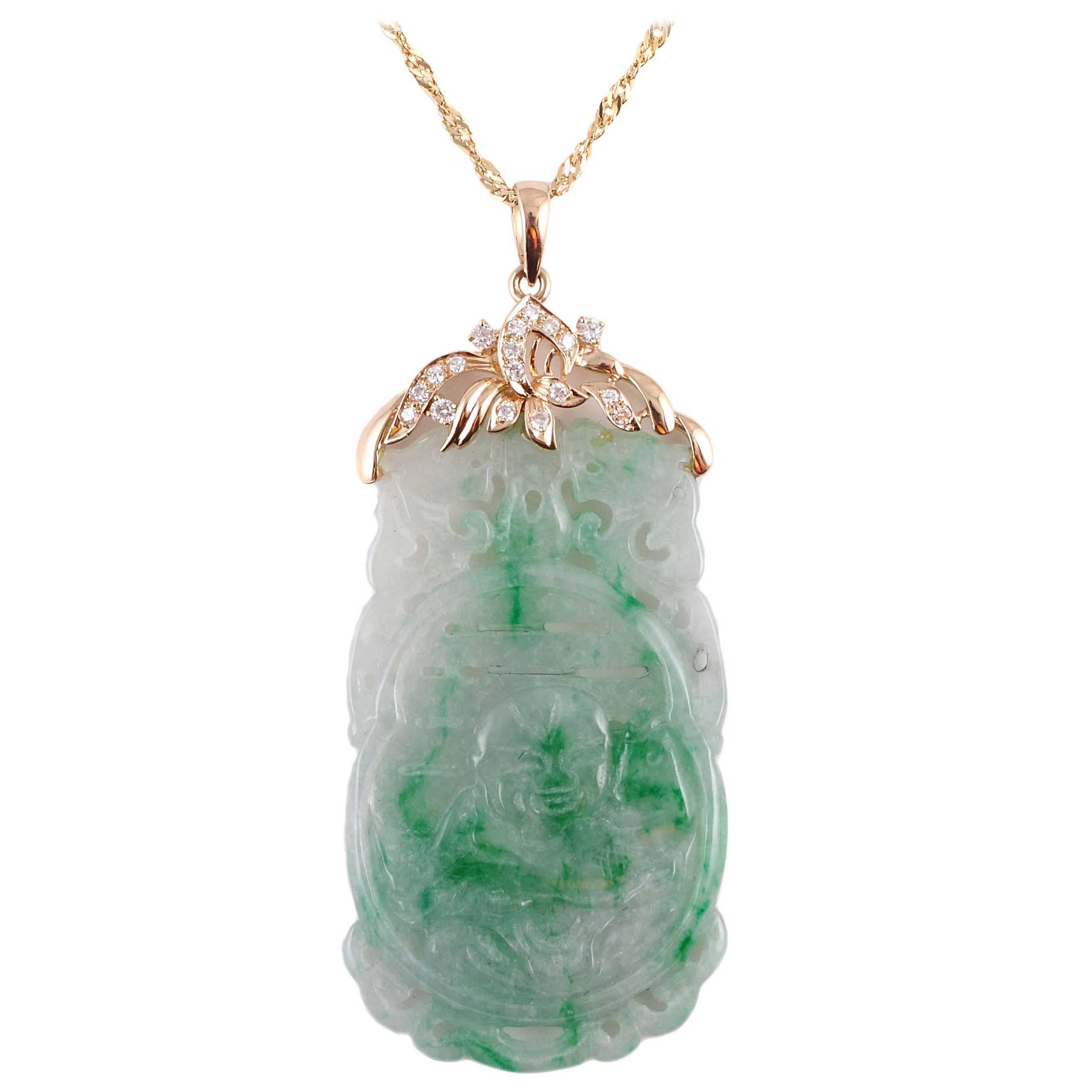 Stunning Jade Diamond Gold Pendant and Chain