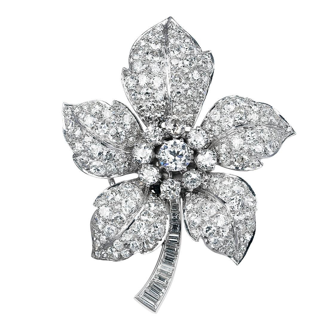 6.00 Carats Diamonds Platinum Flower Pin For Sale