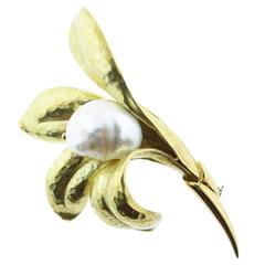 Graceful Hammered Finish South Sea Pearl Gold Flower Brooch
