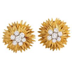 Retro 1950s Van Cleef & Arpels Diamond Gold Platinum Cluster Earrings