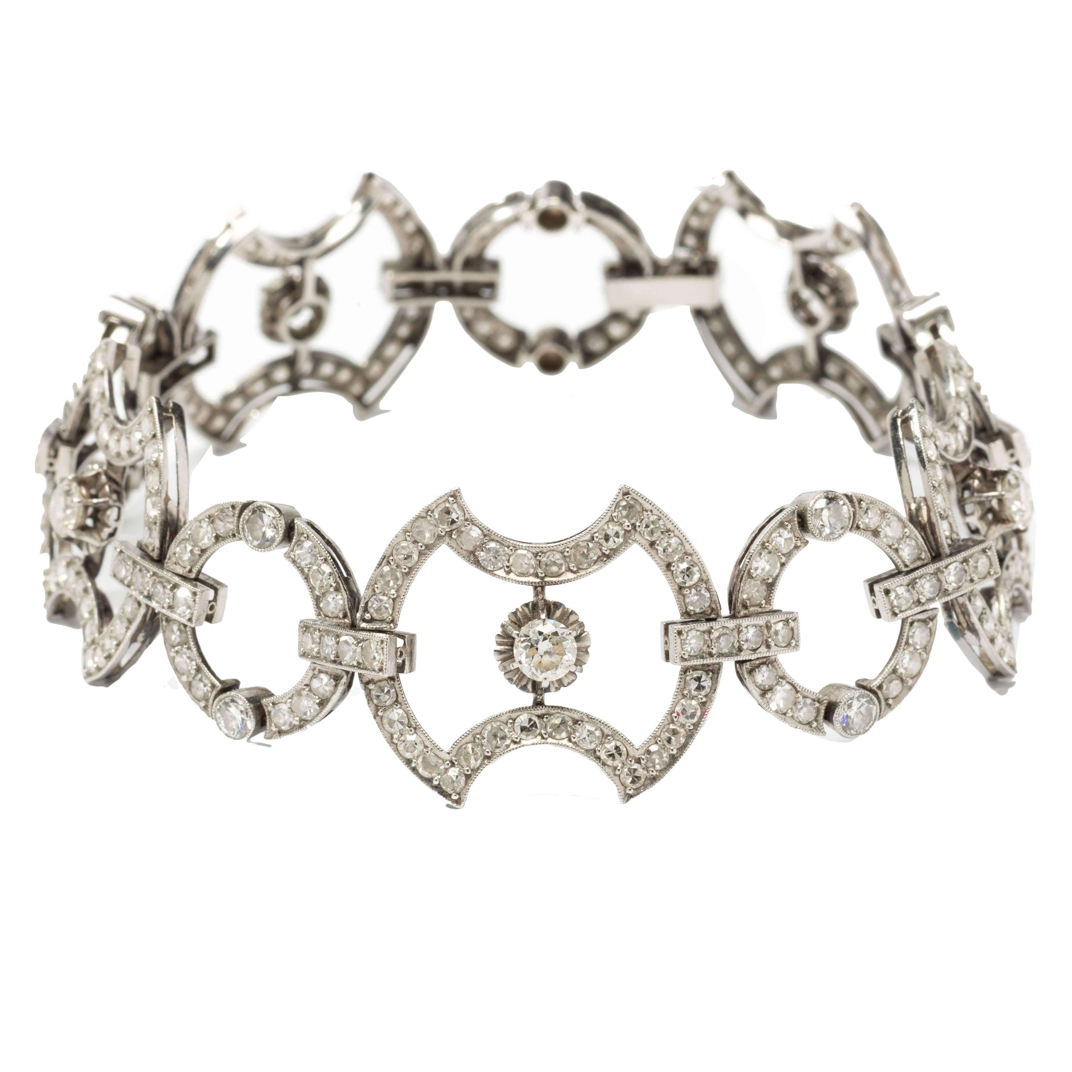 Art Deco Diamond 18 Carat White Gold Link Bracelet For Sale