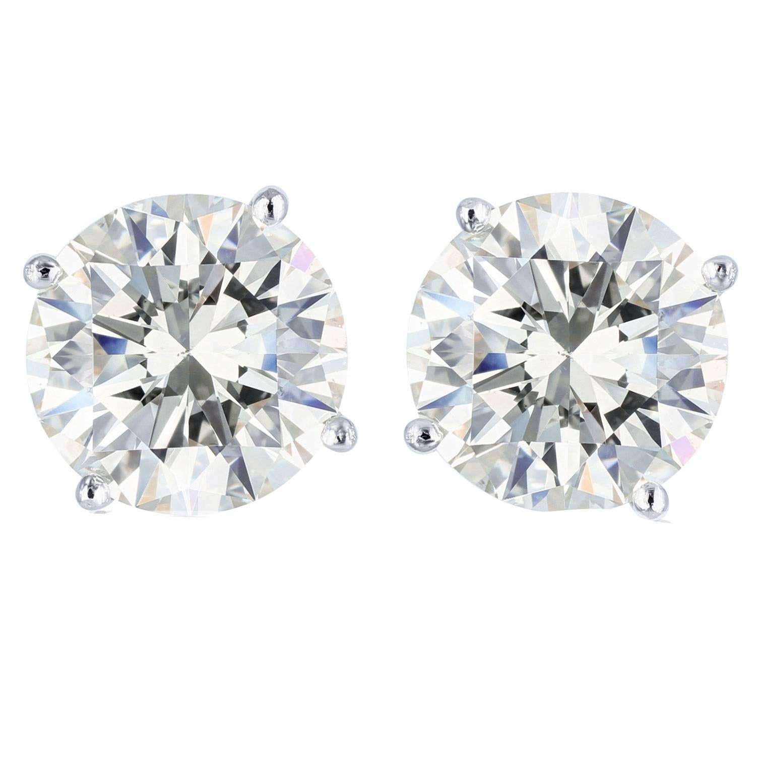 4.49 Carat Round Brilliant Cut Diamond Platinum Stud Earrings For Sale