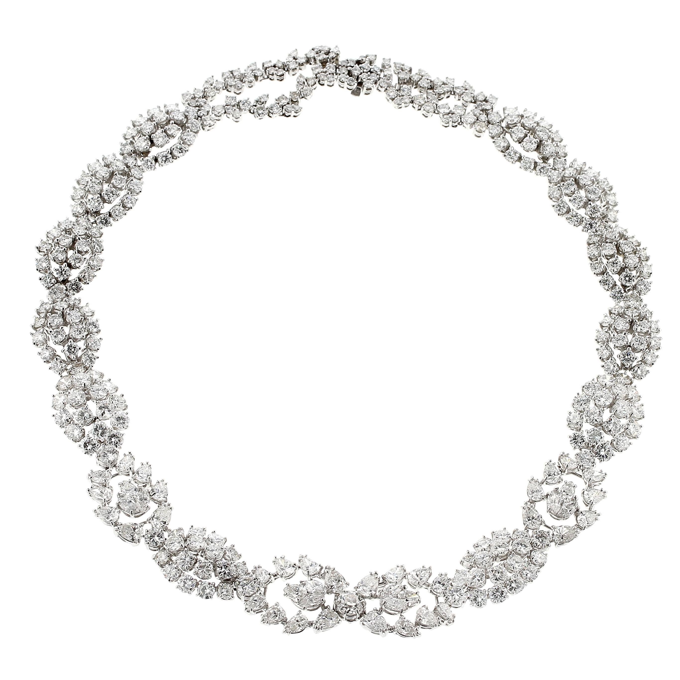 Diamond Platinum Necklace For Sale at 1stDibs | flower wreath necklace