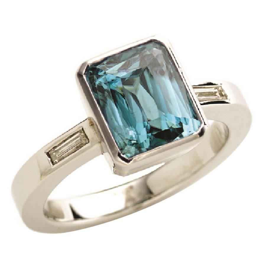 Brilliant Blue Zircon & Diamonds Gold Ring