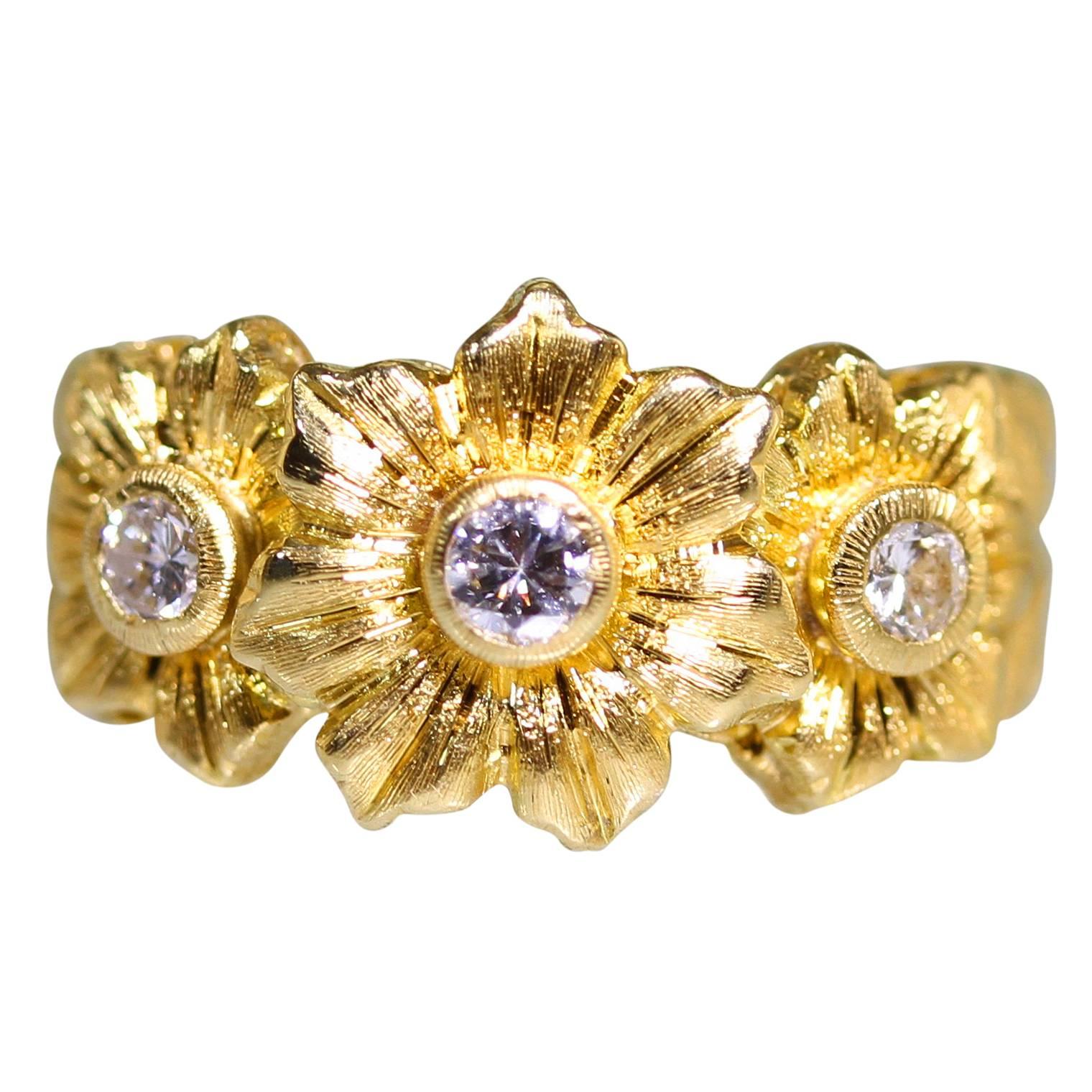 Buccellati Diamond Gold Flower Ring