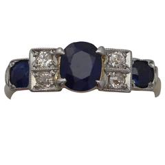 1920s Antique 1.57 Carat Sapphire & Diamond Yellow Gold Cocktail Ring 9
