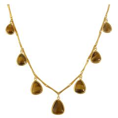 Moora Necklace