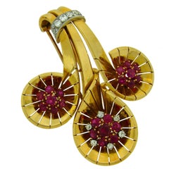1942 Cartier Ruby Diamond Gold Clip Pin Brooch
