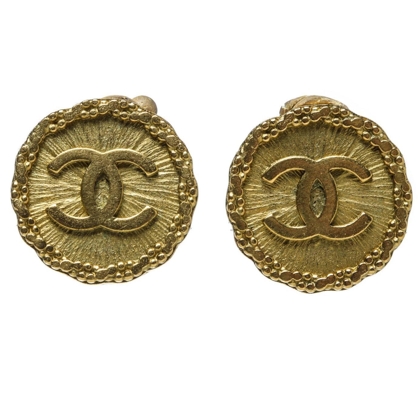 Chanel Gold CC Disc Clip On Earrings 94A