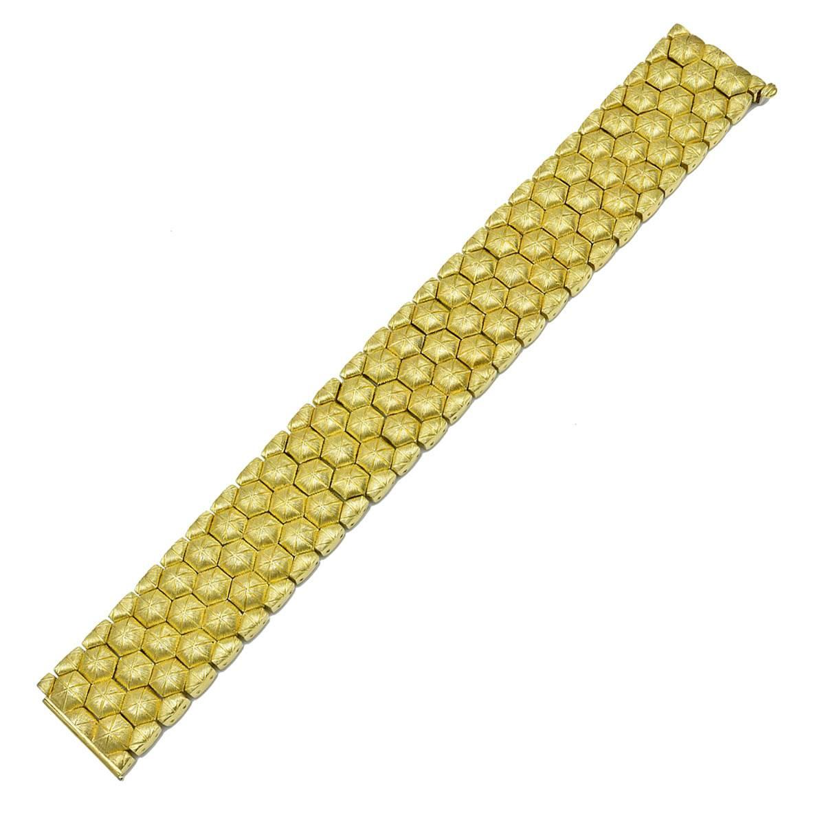Chic Henry Dunay Sabi Gold Honeycomb Bracelet For Sale